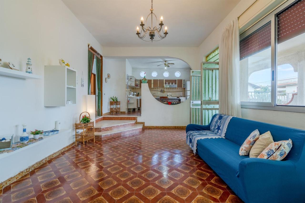 Fortezza Villa Azzurra Agnone Bagni Buitenkant foto