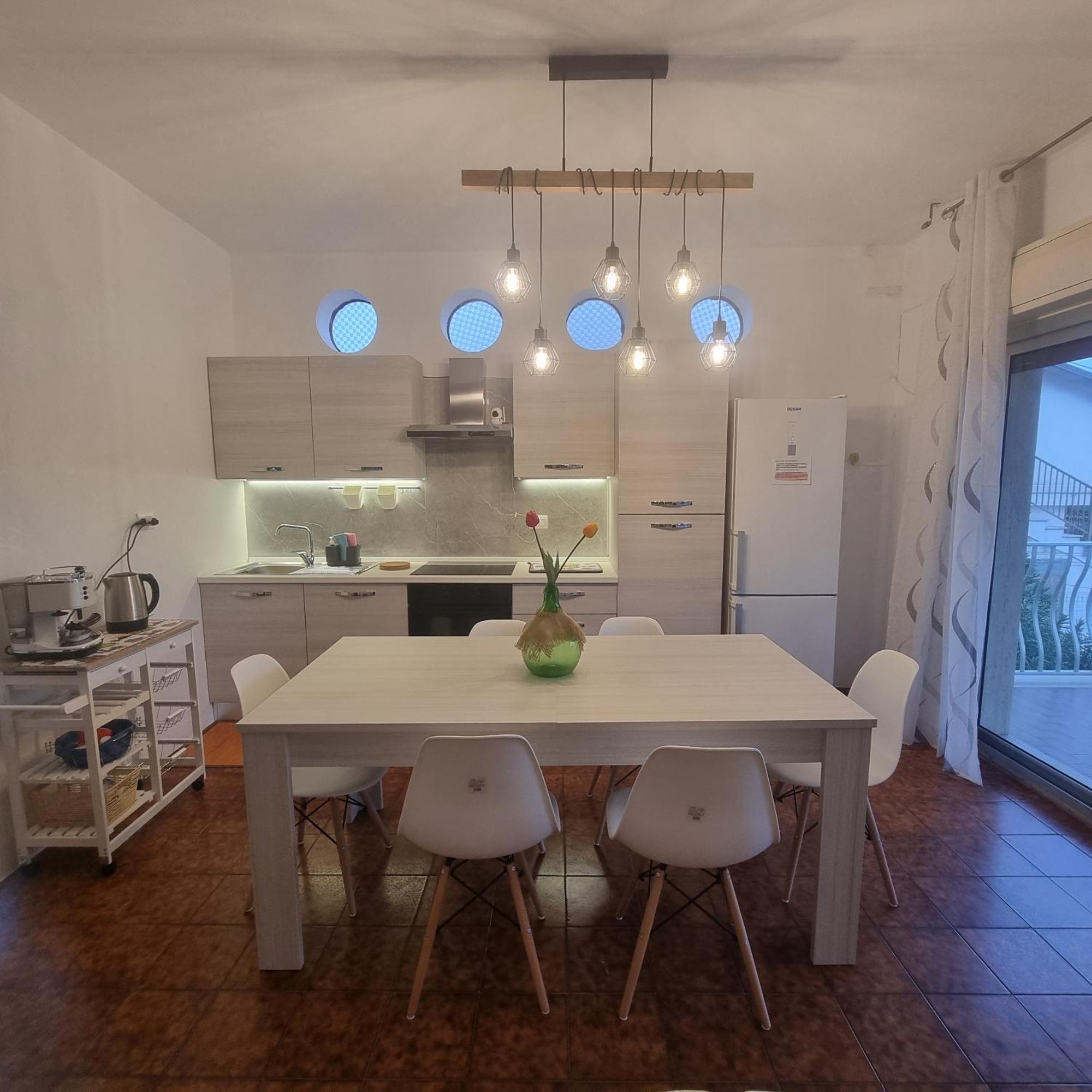 Fortezza Villa Azzurra Agnone Bagni Buitenkant foto