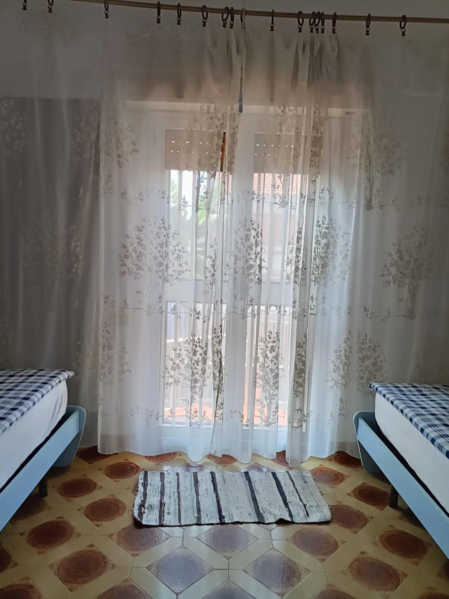 Fortezza Villa Azzurra Agnone Bagni Buitenkant foto